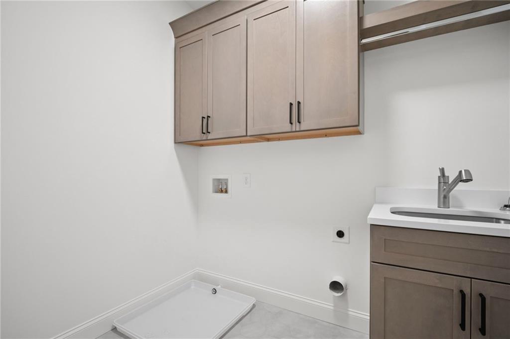 841 Lakemont Drive Property Photo 26