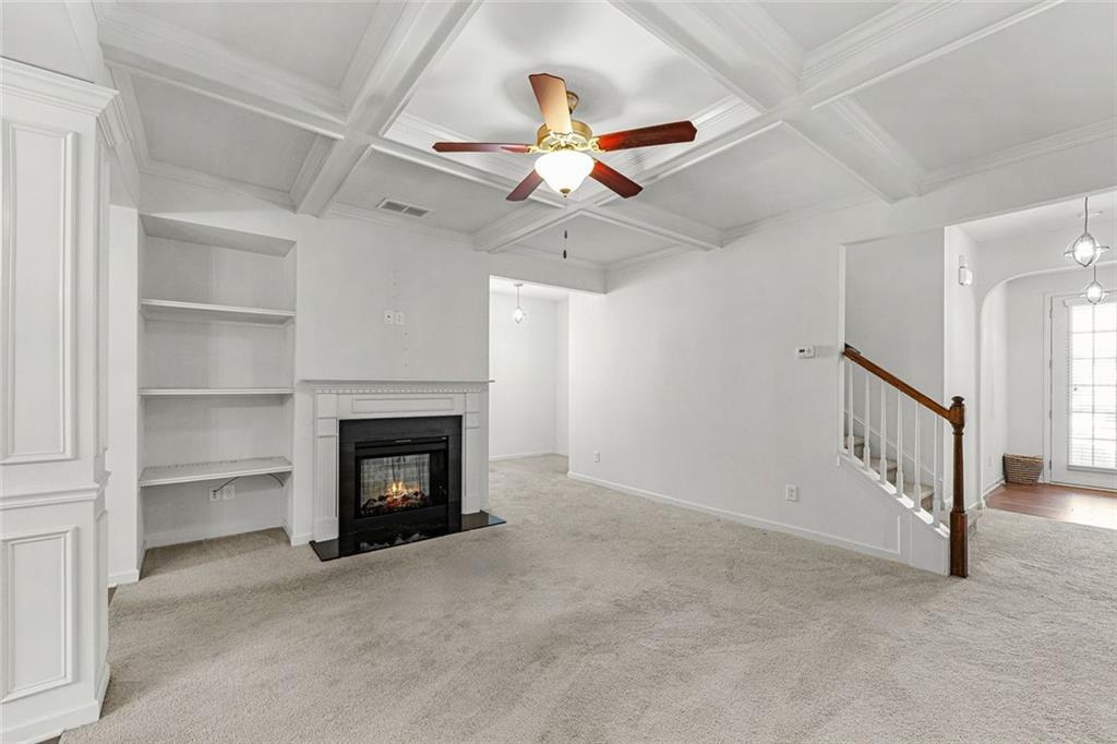 5667 Radford Loop Property Photo 6