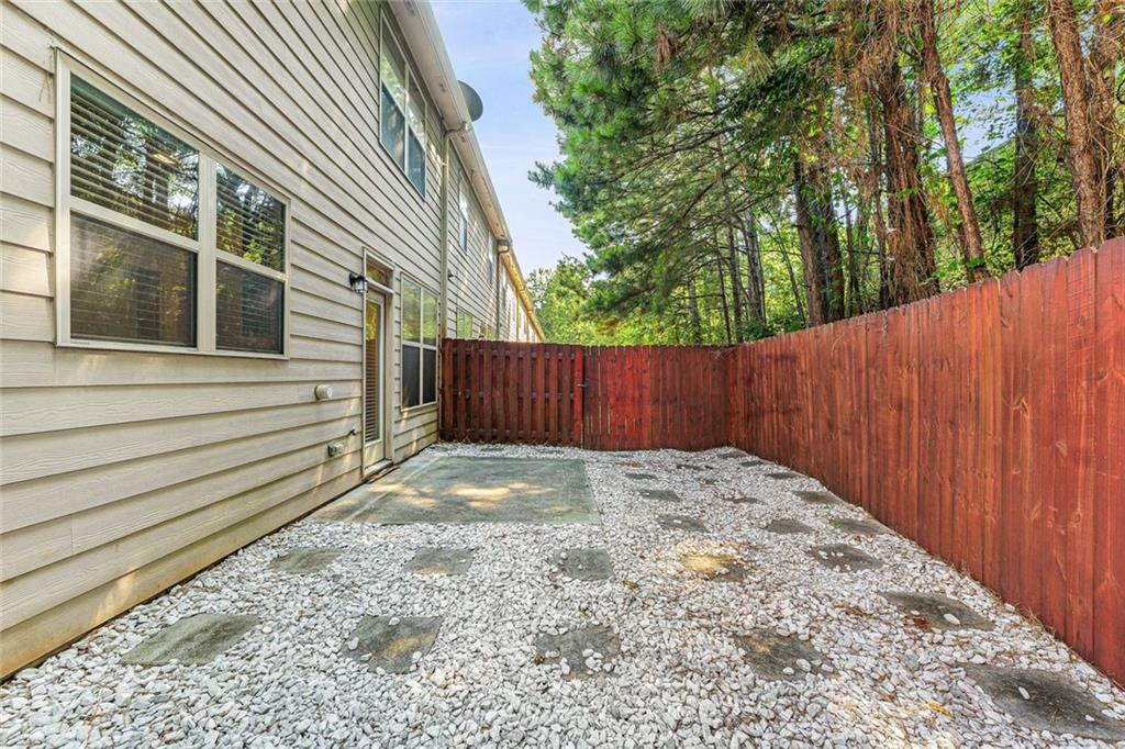 5667 Radford Loop Property Photo 32