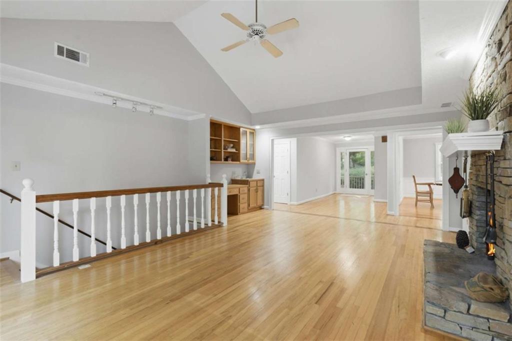 8170 Old Mill Drive Property Photo 18