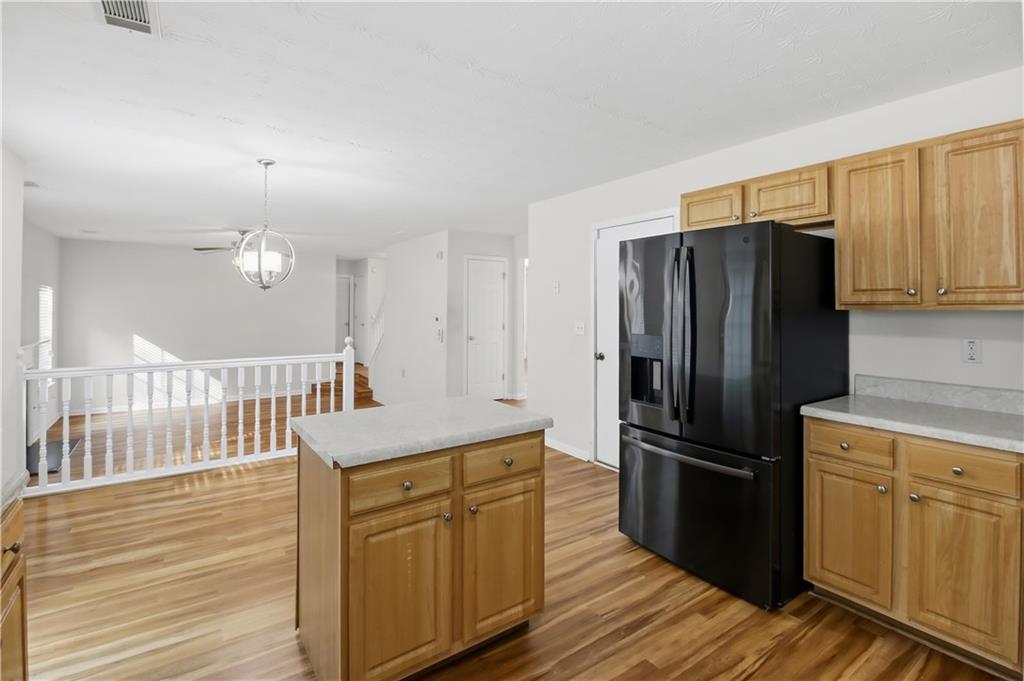 95 Carrington Circle Property Photo 8