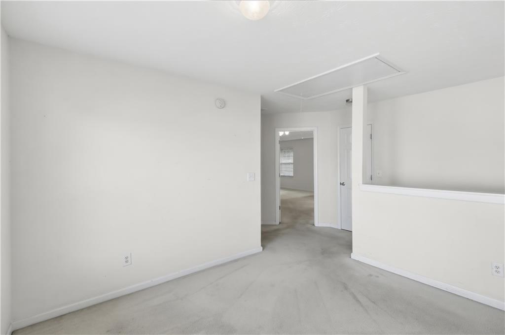 95 Carrington Circle Property Photo 17
