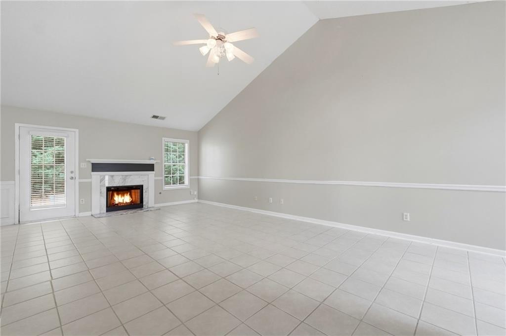 1565 Heatherton Road Property Photo 7