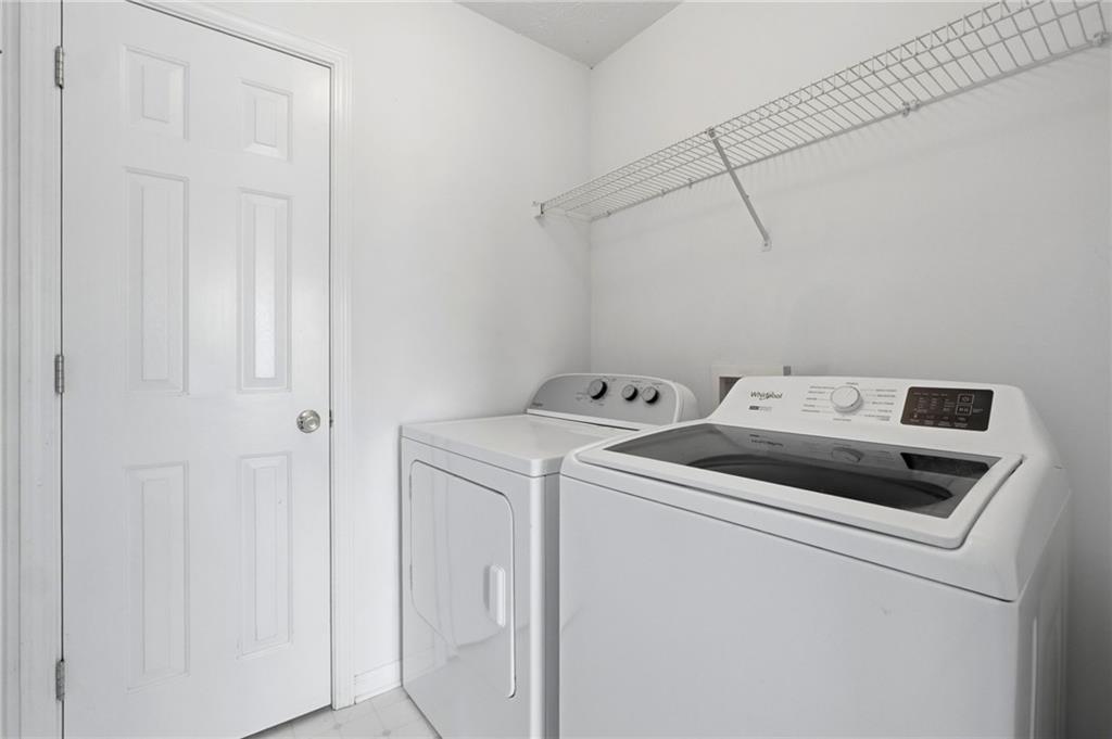 1565 Heatherton Road Property Photo 25