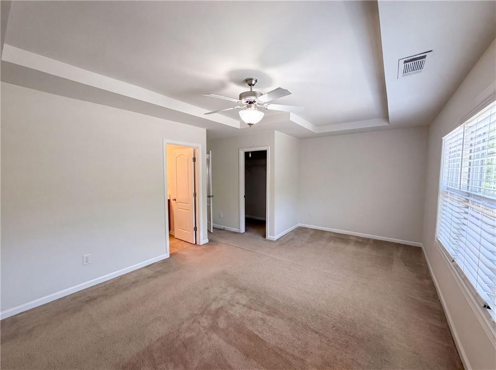 1019 Ivydale Circle Property Photo 4