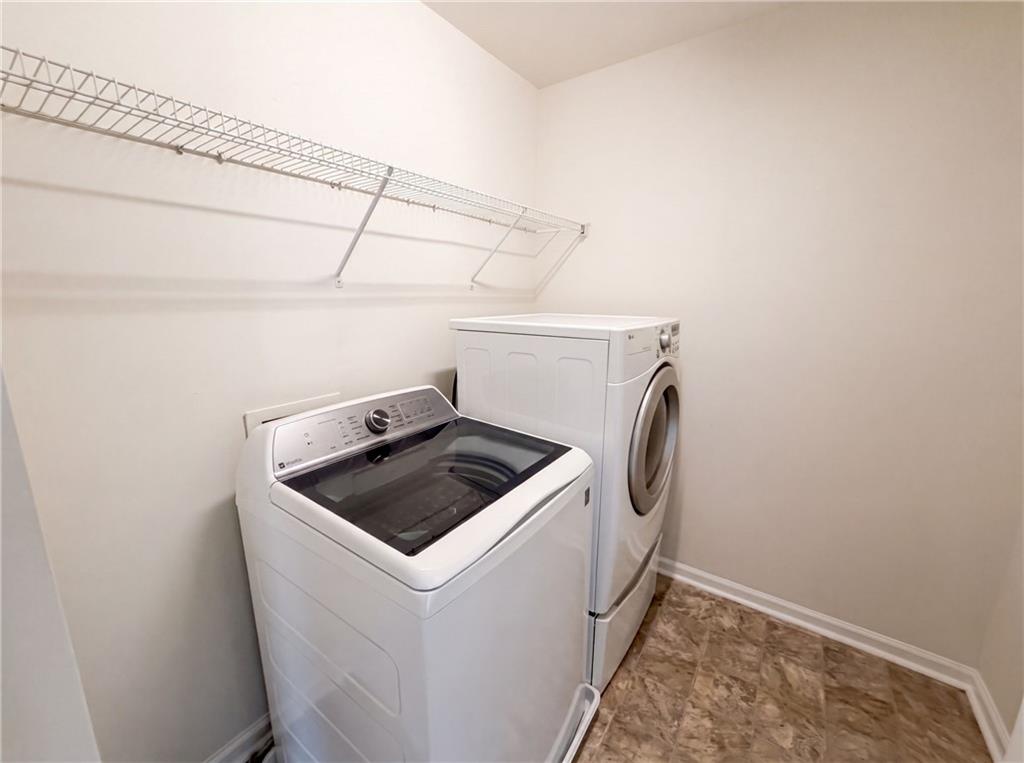 1019 Ivydale Circle Property Photo 19