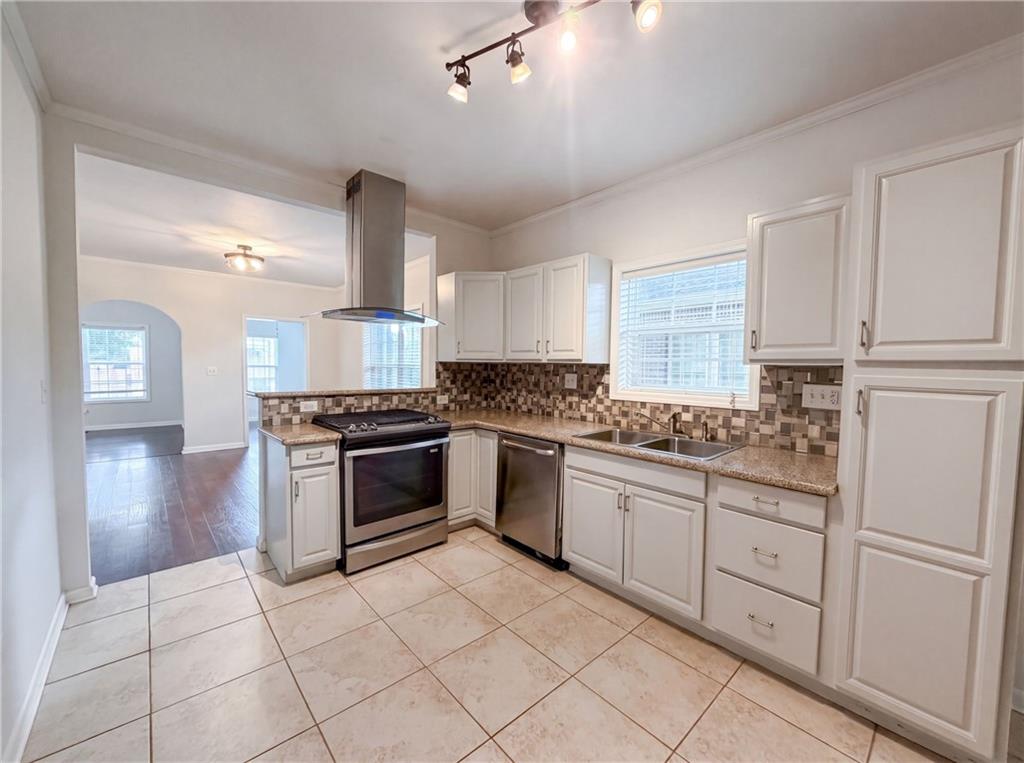1773 Sylvan Road Sw Property Photo 2