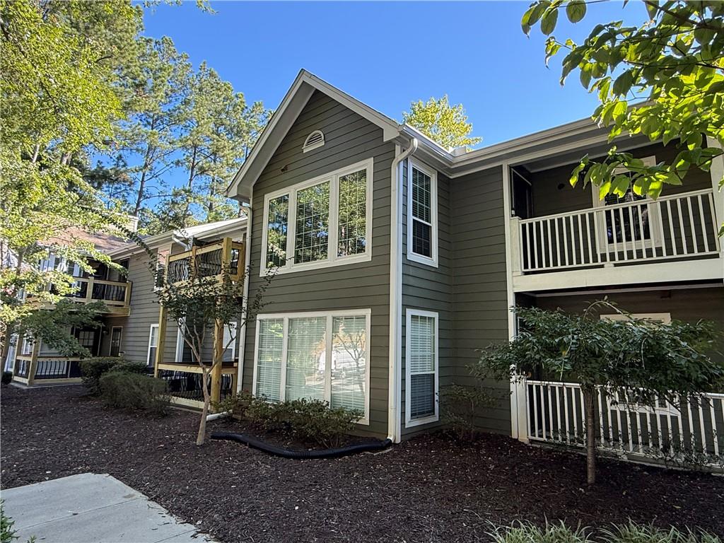 515 Berkeley Woods Drive Property Photo 1