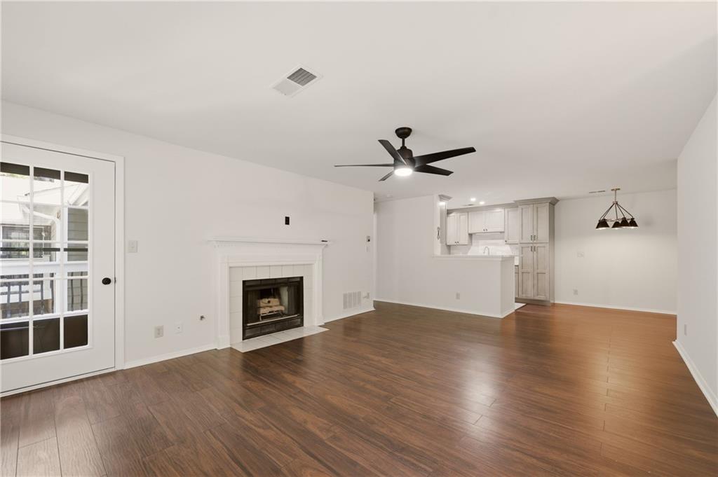 515 Berkeley Woods Drive Property Photo 7