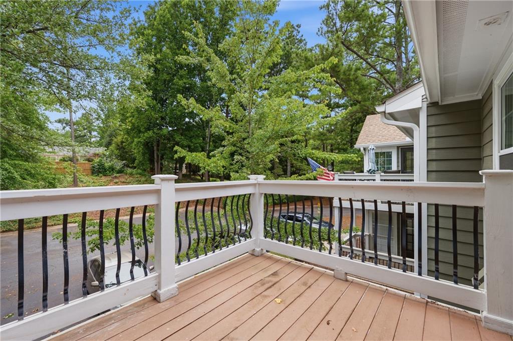 515 Berkeley Woods Drive Property Photo 21