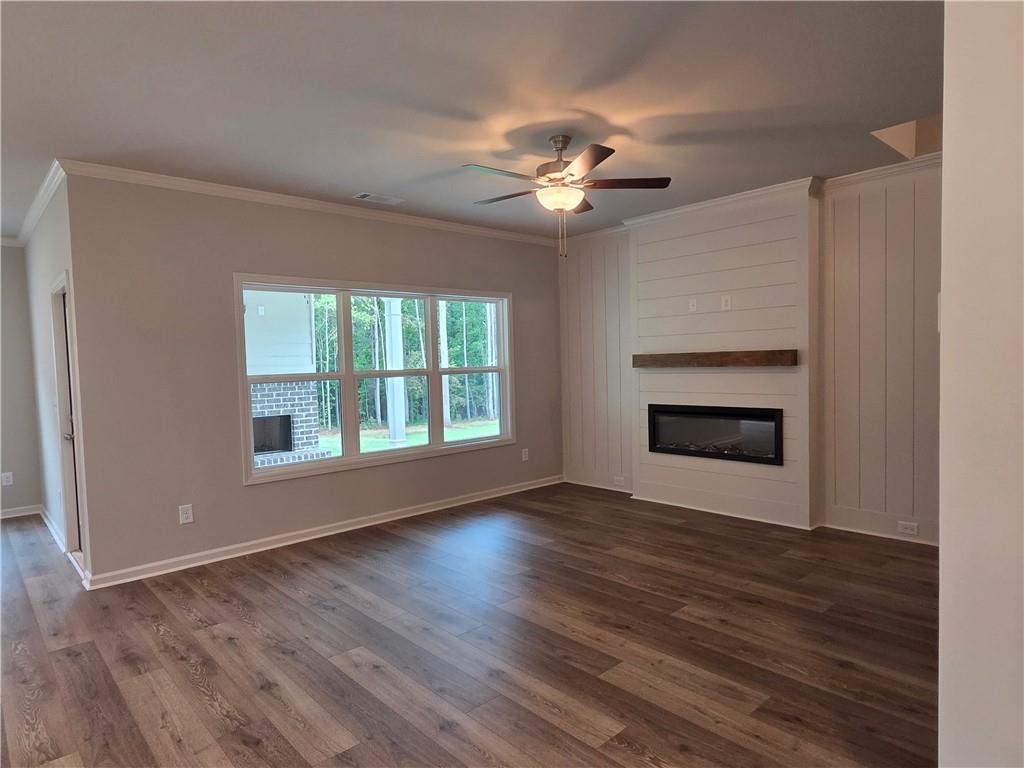 313 Meadows Drive Property Photo 7