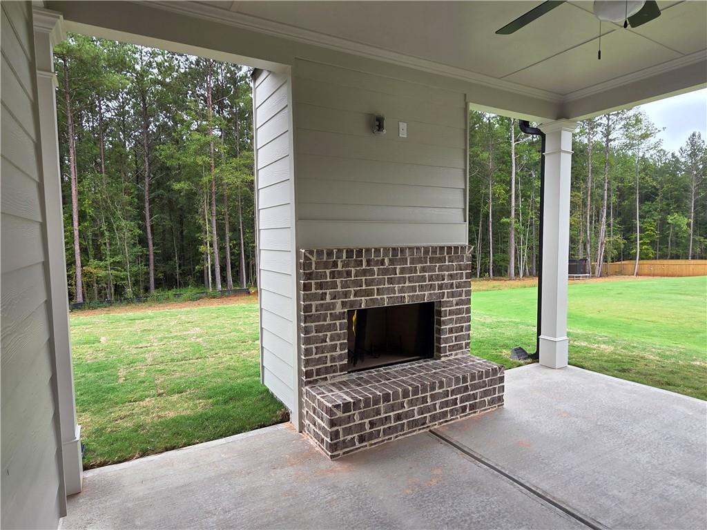 313 Meadows Drive Property Photo 11