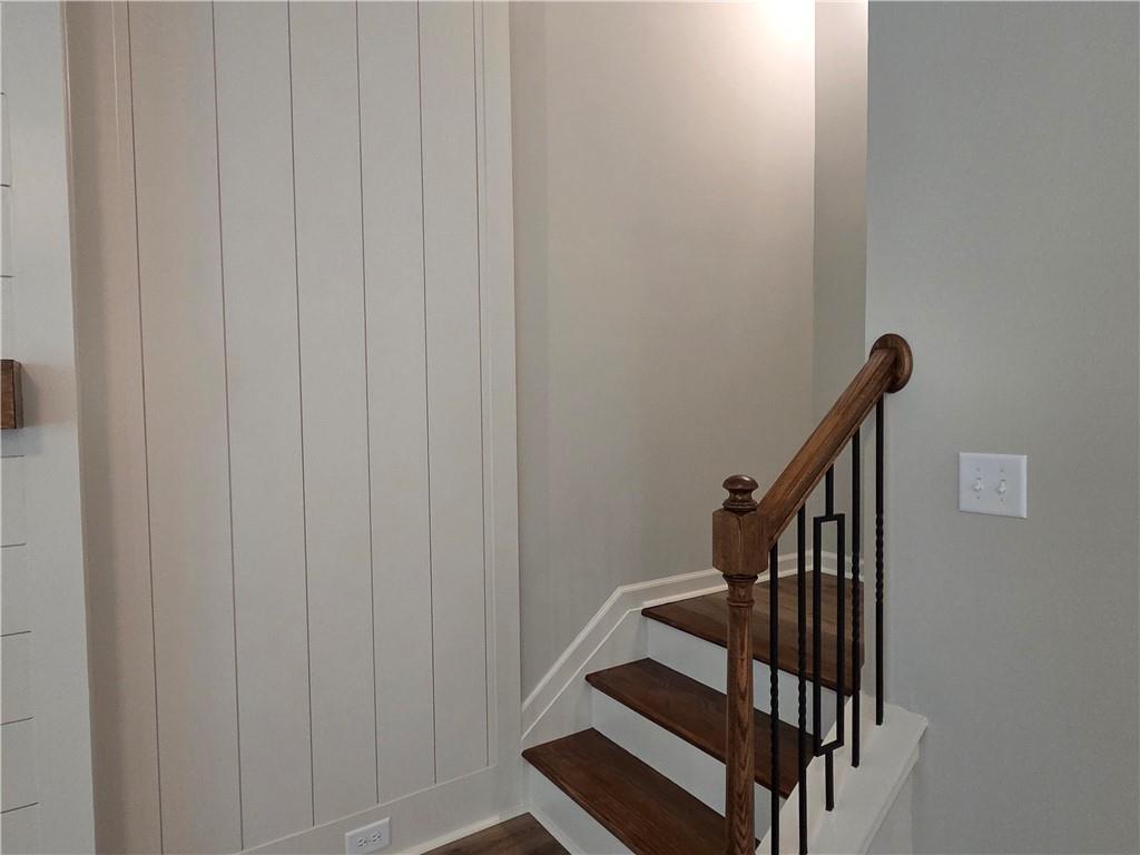 313 Meadows Drive Property Photo 13
