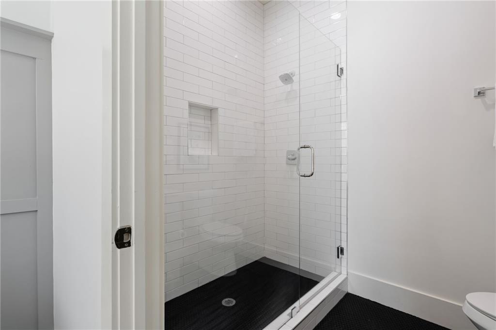 427 Nesbit Street Property Photo 25