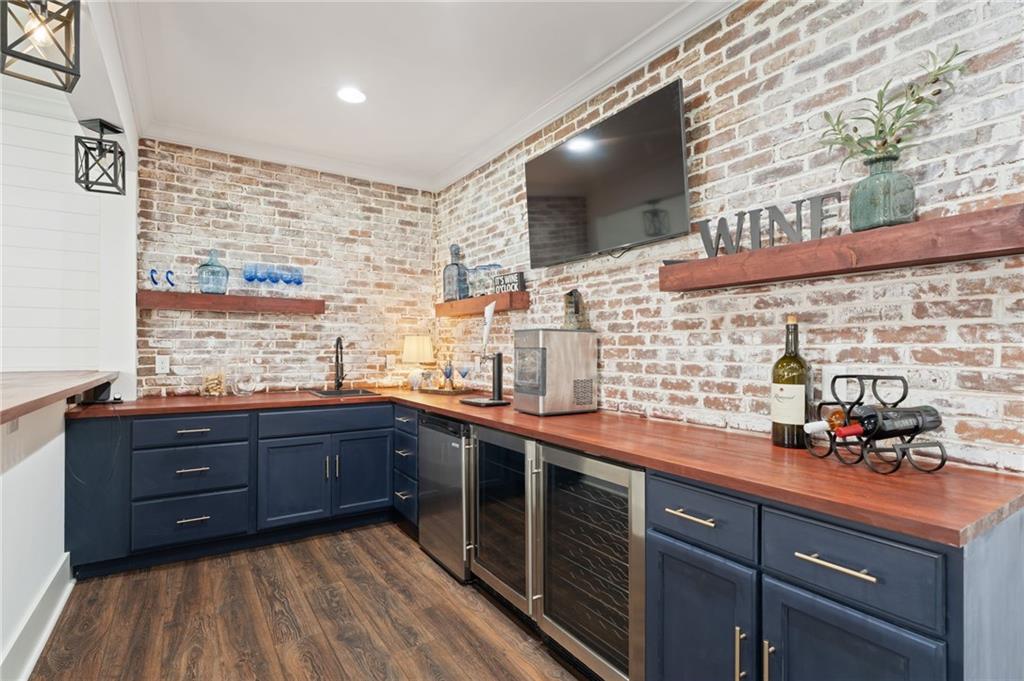 427 Nesbit Street Property Photo 47