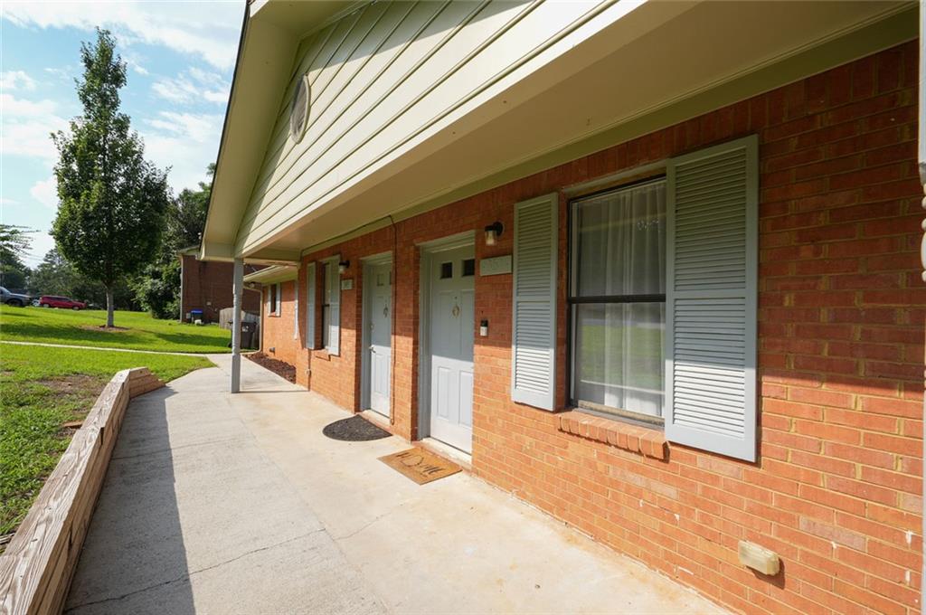 351 Freeport Drive
