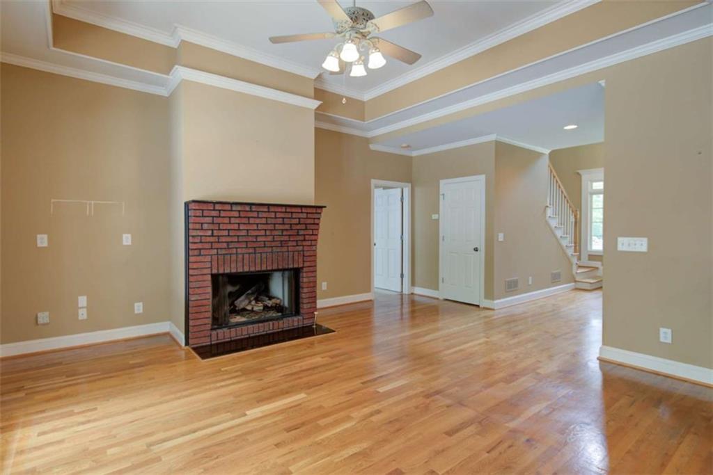 8145 Bennett Lane Property Photo 5
