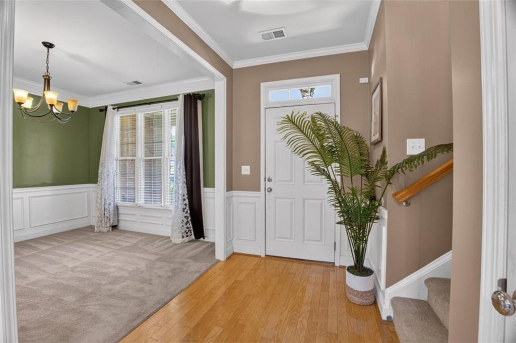412 Cherry Tree Lane Property Photo 2