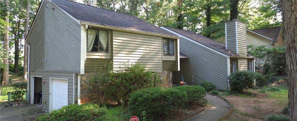 1979 Lou Drive Se Property Photo 1