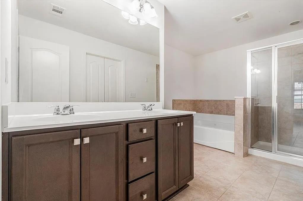 7599 Bucknell Terrace Property Photo 3
