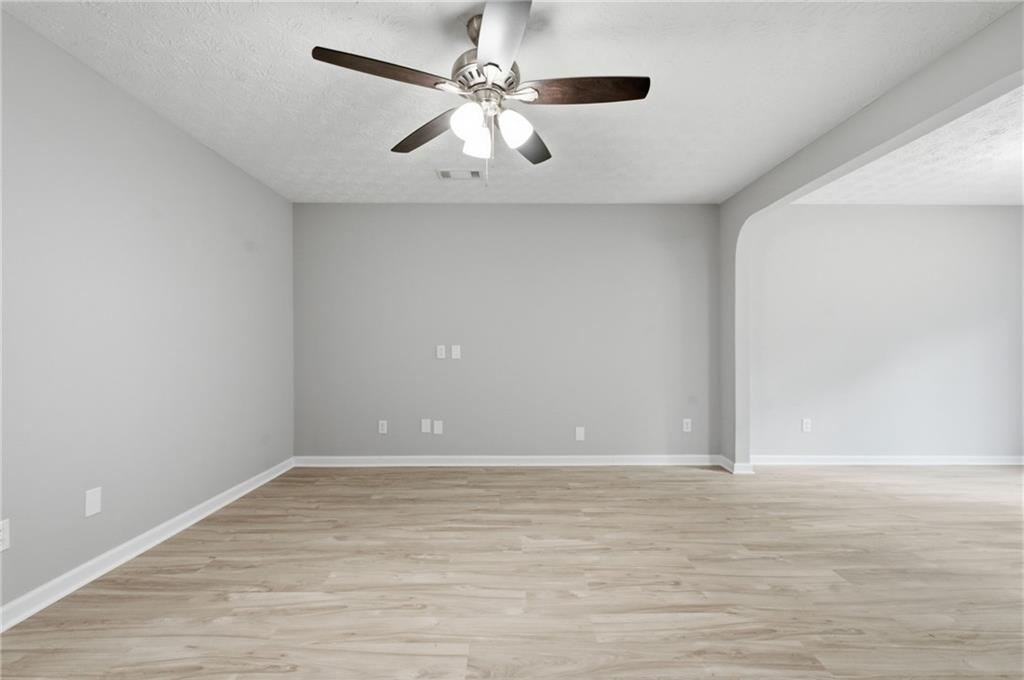 605 Magnolia Gardens Walk Property Photo 19
