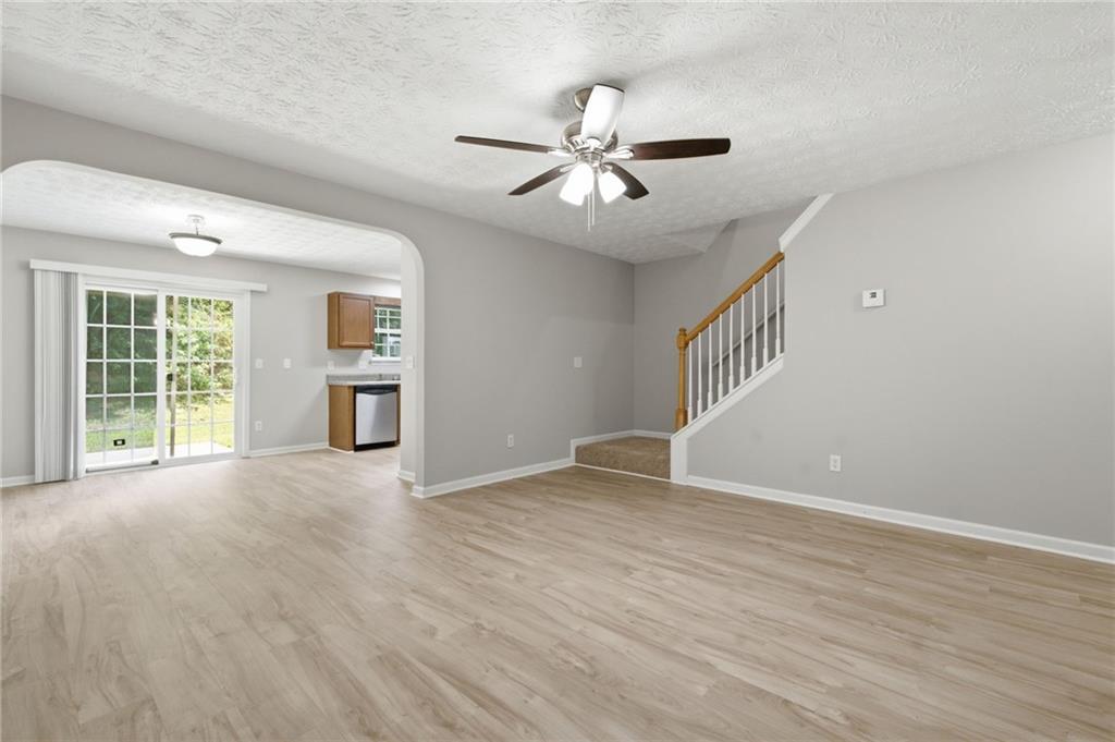 605 Magnolia Gardens Walk Property Photo 22