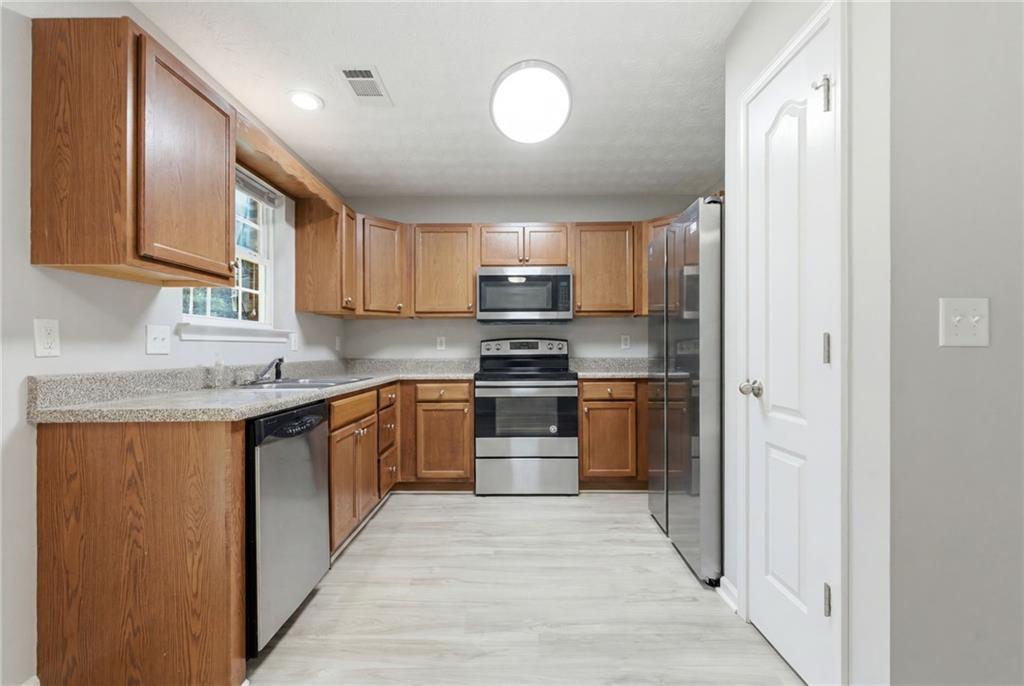 605 Magnolia Gardens Walk Property Photo 26