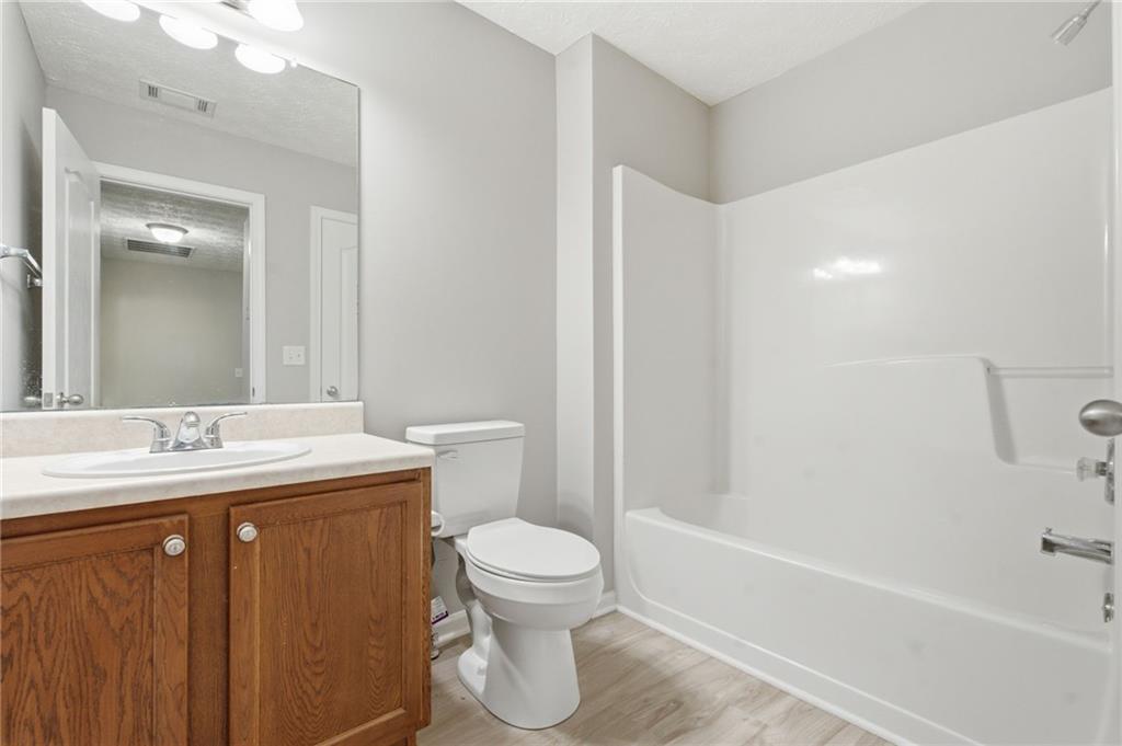 605 Magnolia Gardens Walk Property Photo 37