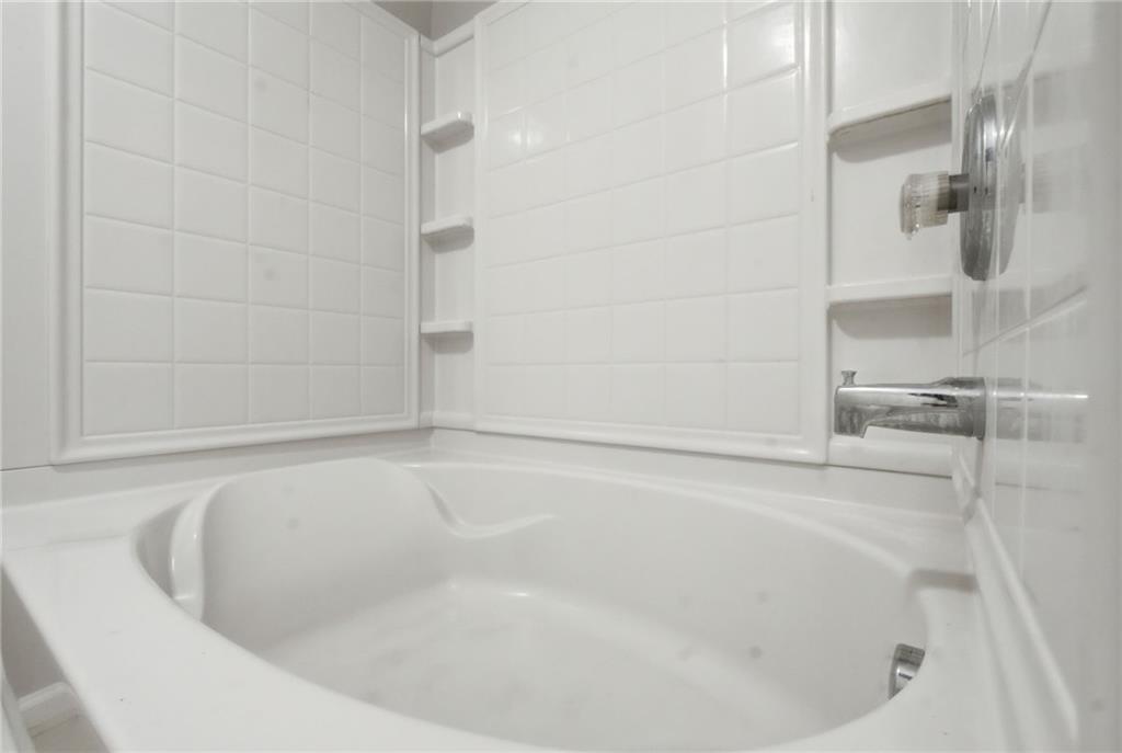 605 Magnolia Gardens Walk Property Photo 46