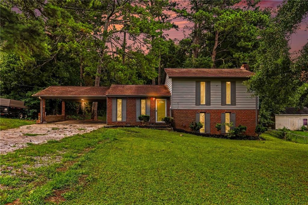 3124 Stanford Circle Property Photo 1