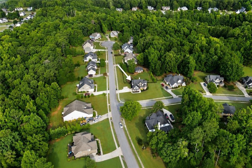 4662 Whitlow Ridge Drive Property Photo 2