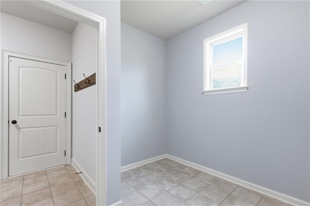 4662 Whitlow Ridge Drive Property Photo 34