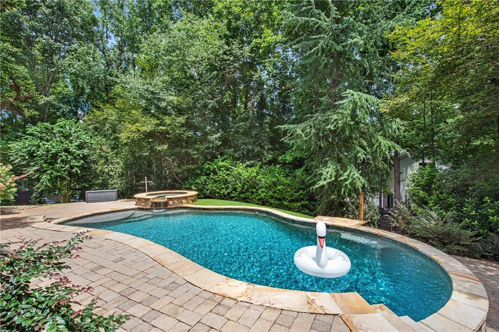 2140 Tee Drive Property Photo 44