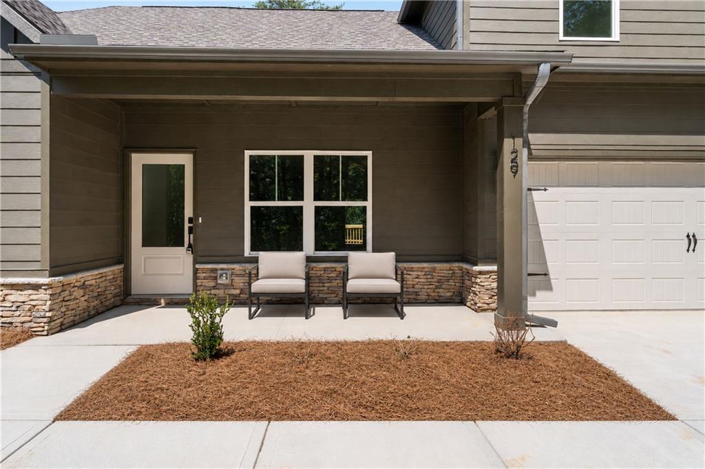 129 Morse Elm Loop Property Photo 3