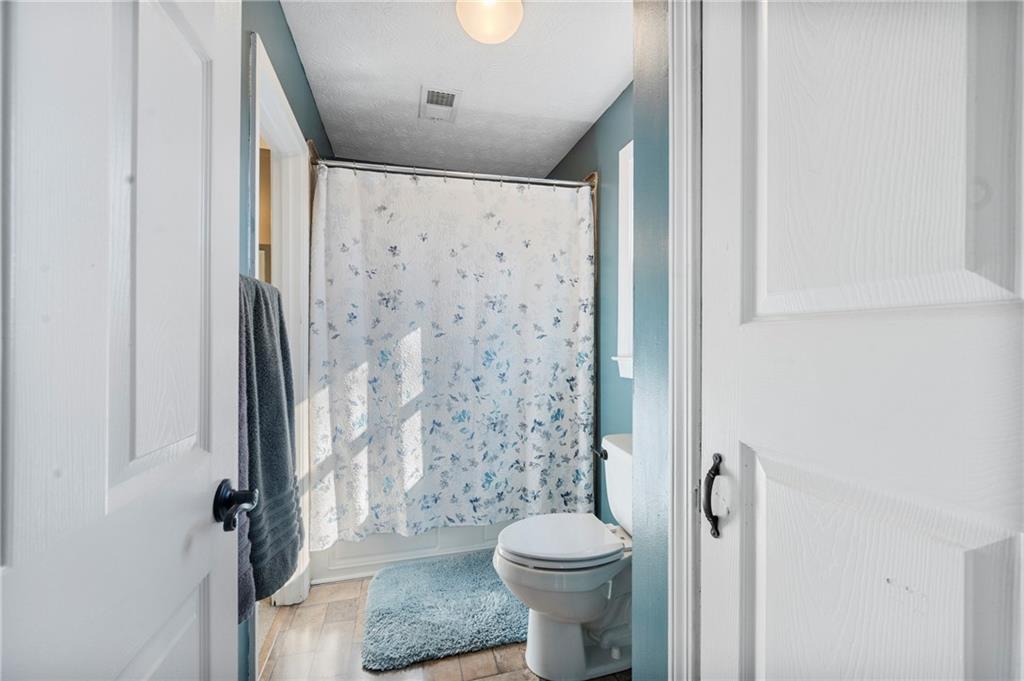 218 Johnson Drive Property Photo 10
