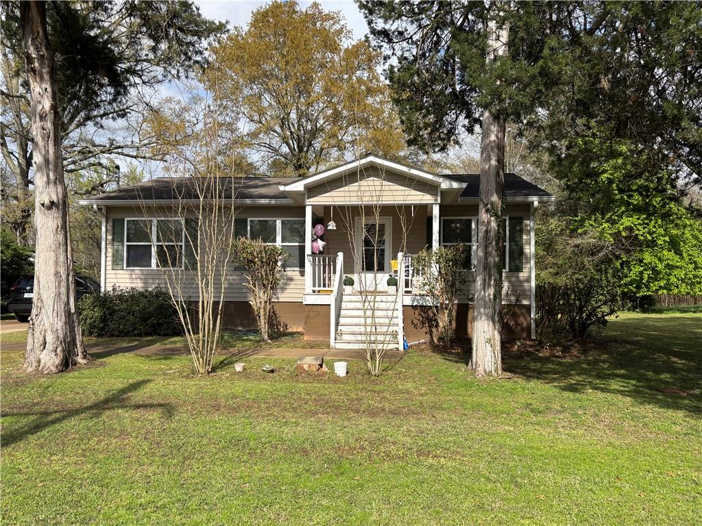 405 Crawfordville Road Property Photo 1