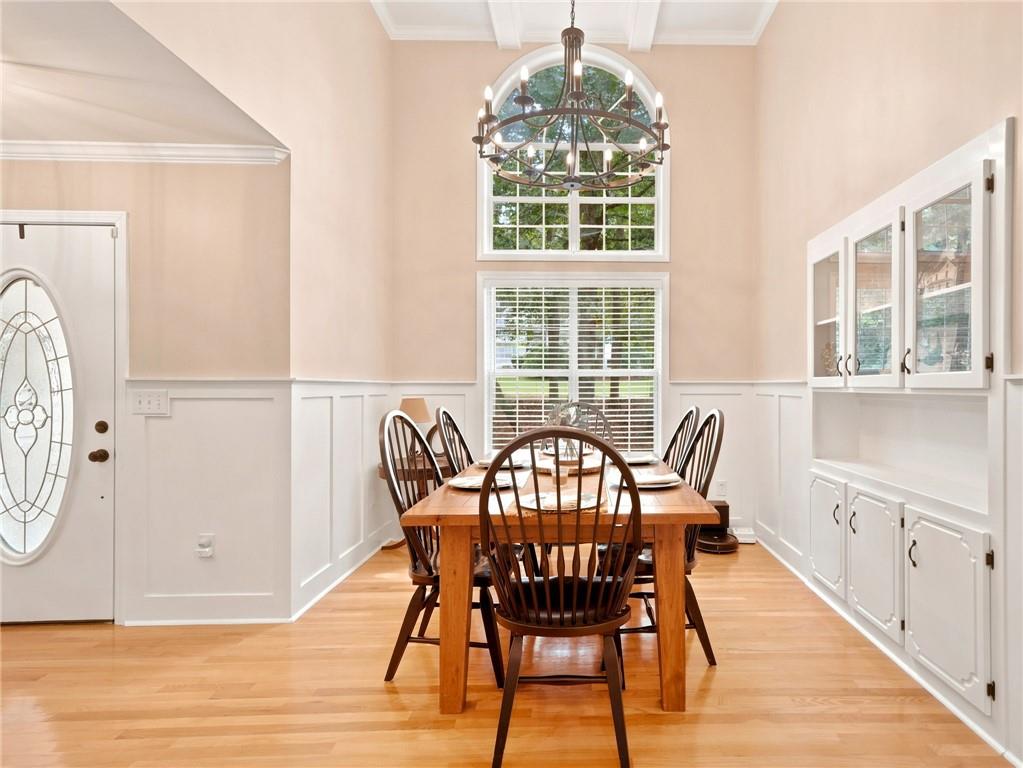 460 Kerry Drive Property Photo 4