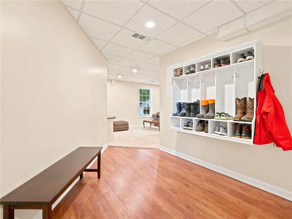 460 Kerry Drive Property Photo 28