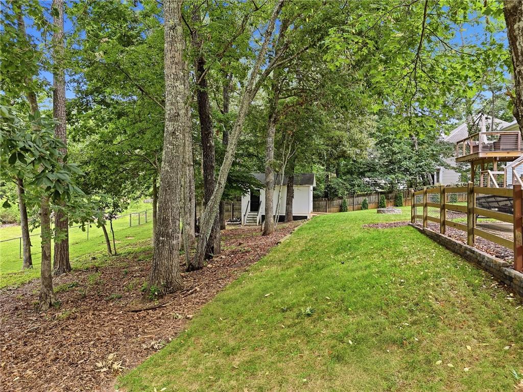 460 Kerry Drive Property Photo 45
