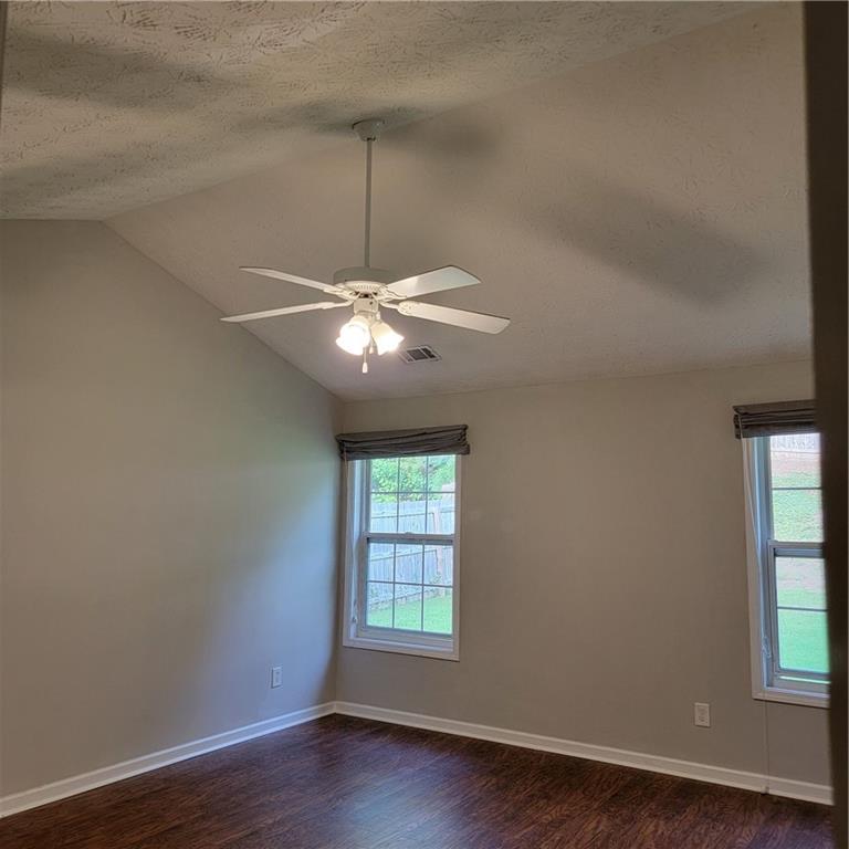 5219 Leecroft Drive Property Photo 9