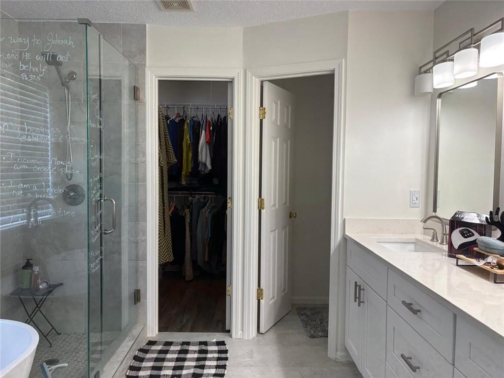 2854 Commonwealth Circle Property Photo 18
