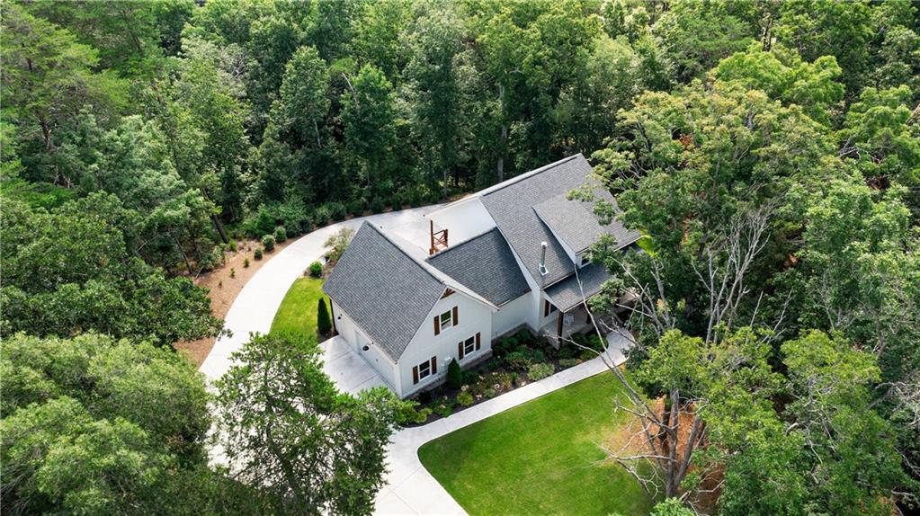 220 Long Road Property Photo 4