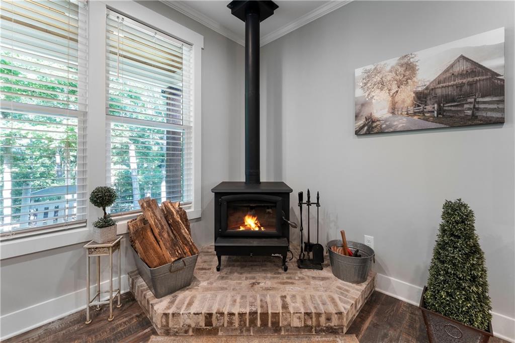 220 Long Road Property Photo 14