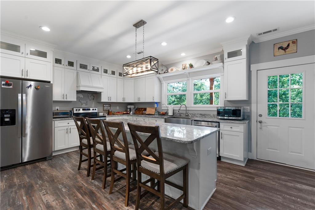 220 Long Road Property Photo 16