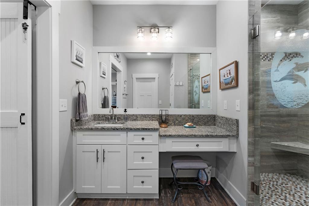 220 Long Road Property Photo 28