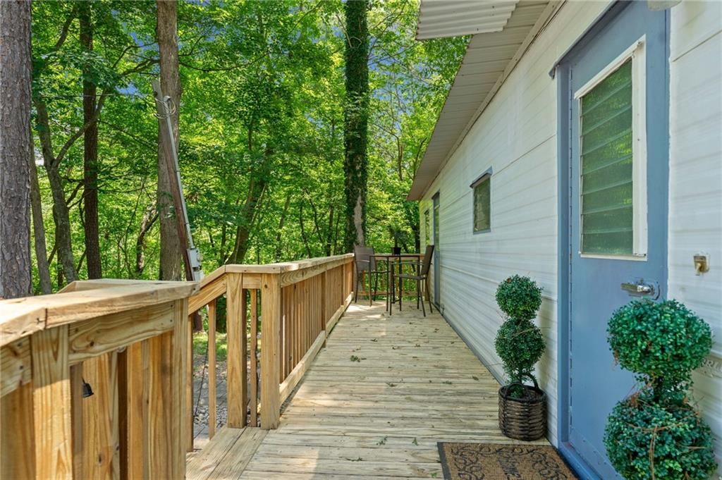 1000 Delta Drive Property Photo 2