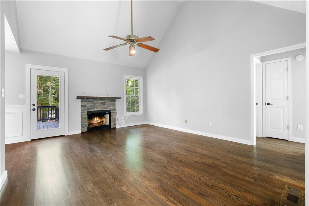 141 Poplar Way Property Photo 8