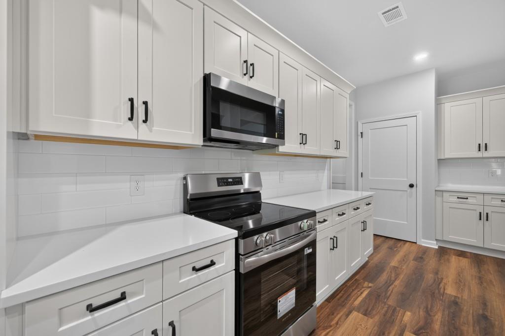 174 Eagles Crest Drive Property Photo 15