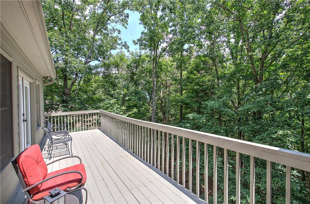 376 Alpine Drive Property Photo 18