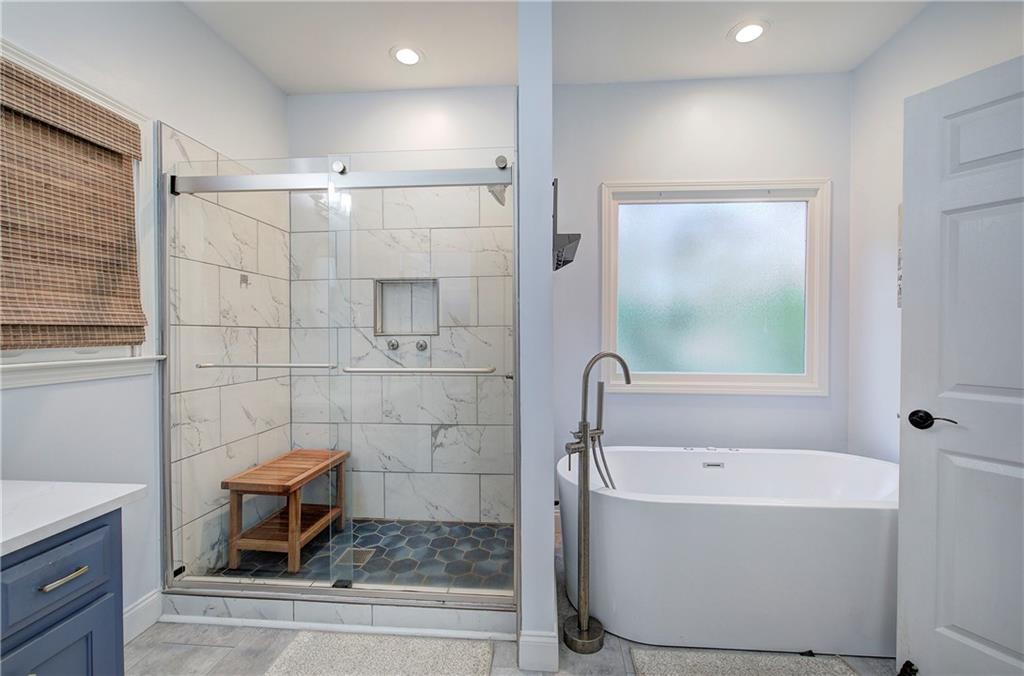 376 Alpine Drive Property Photo 24